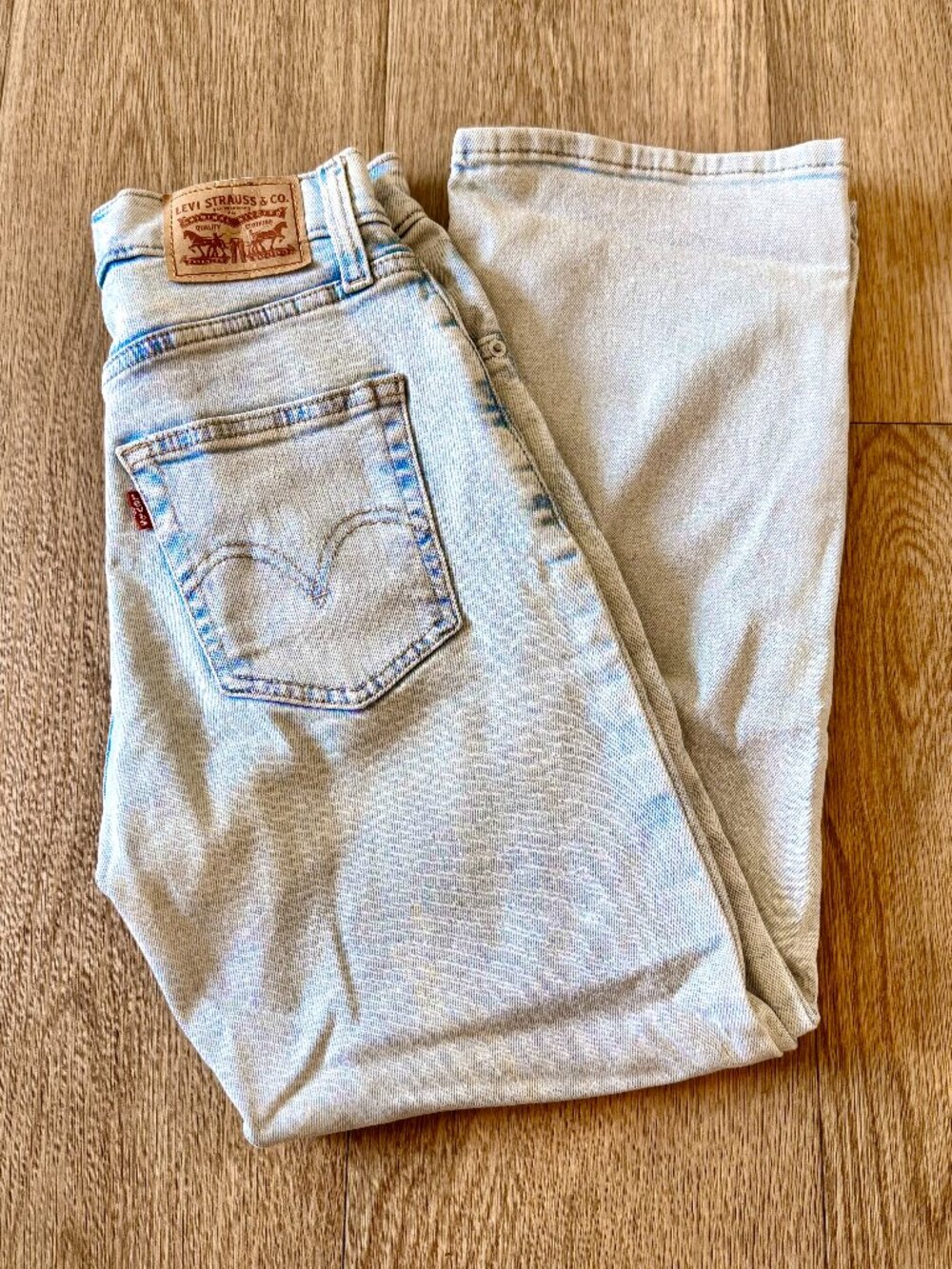 Levi's Light Wash Denim High Waisted Crop Flare Jeans 24